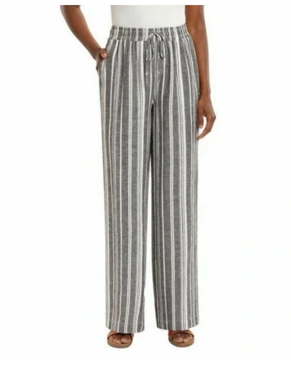 Briggs New York Gray and White Vertical-Stripe Wide-Leg Pants